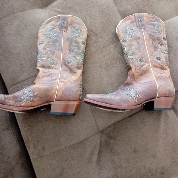 Sheyenne cowgirl boots - Picture 1 of 2